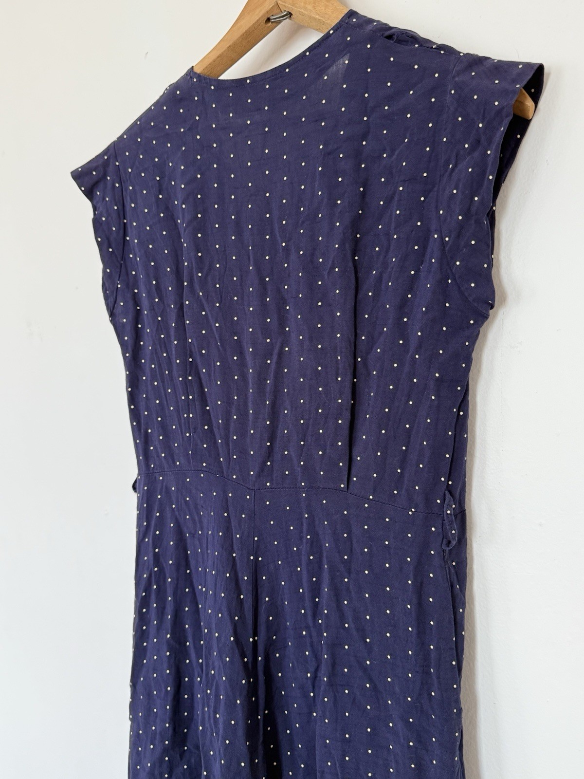 VINTAGE 40s FLOCKED POLKA DOT RAYON JERSEY BUTTON FRONT SLEEVELESS MIDI DRESS SM