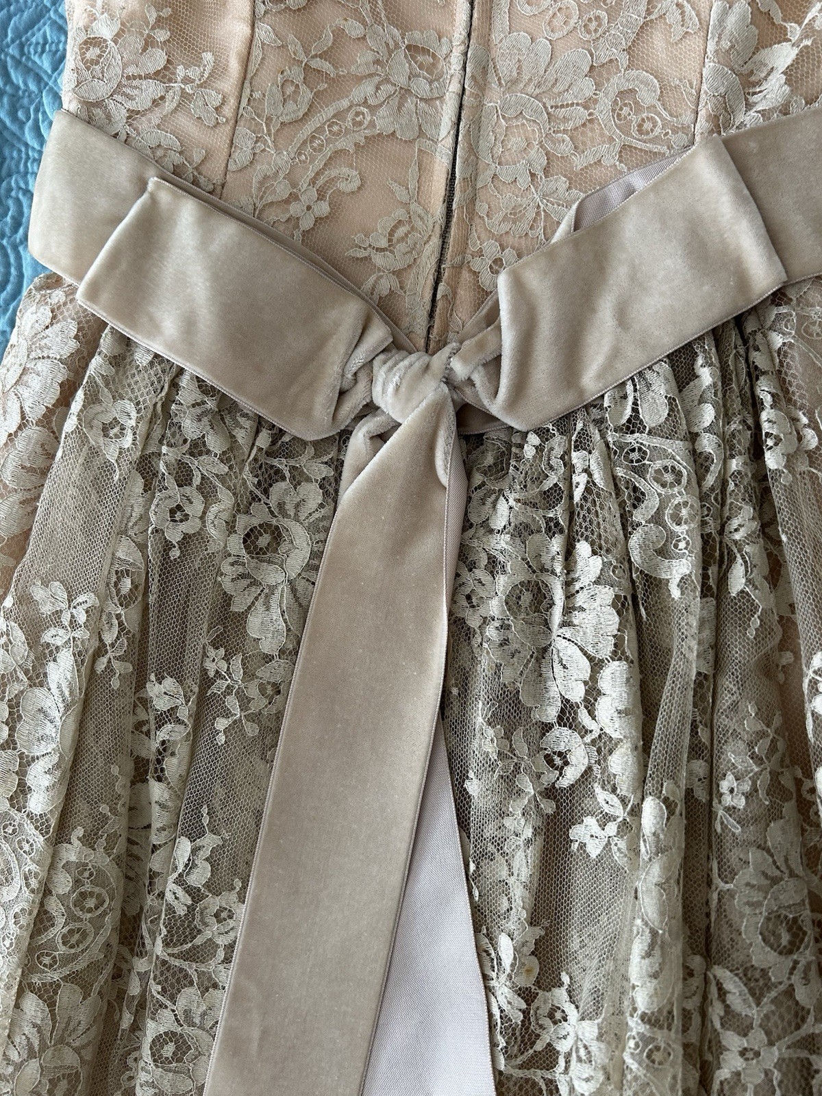 Gorgeous 1950’s Lace Cocktail Dress with Velveteen Accent At Waist