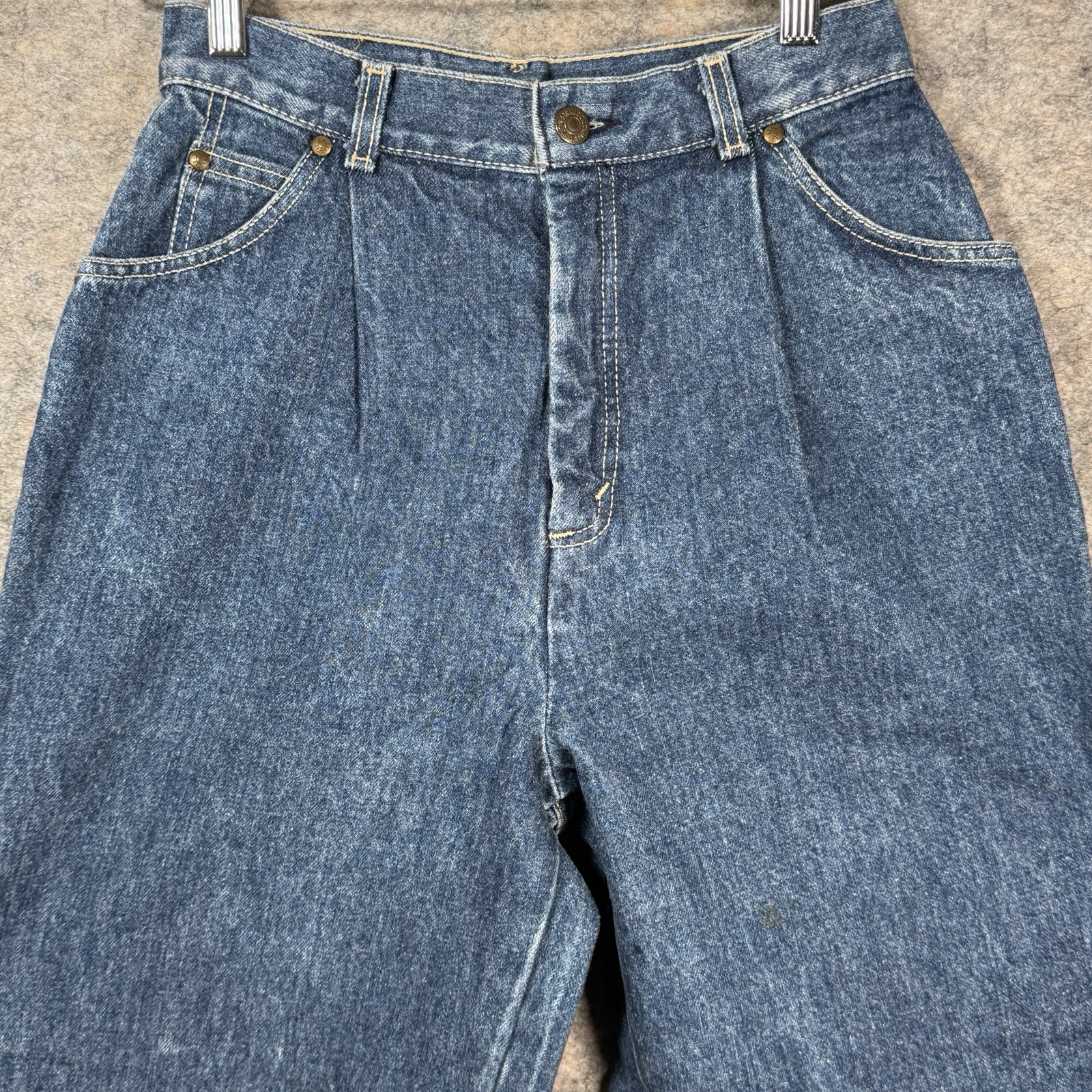 Vintage 90s Womens Levis Jeans Size 10 26×30 Relaxed Fit Tapered Leg Made In Usa