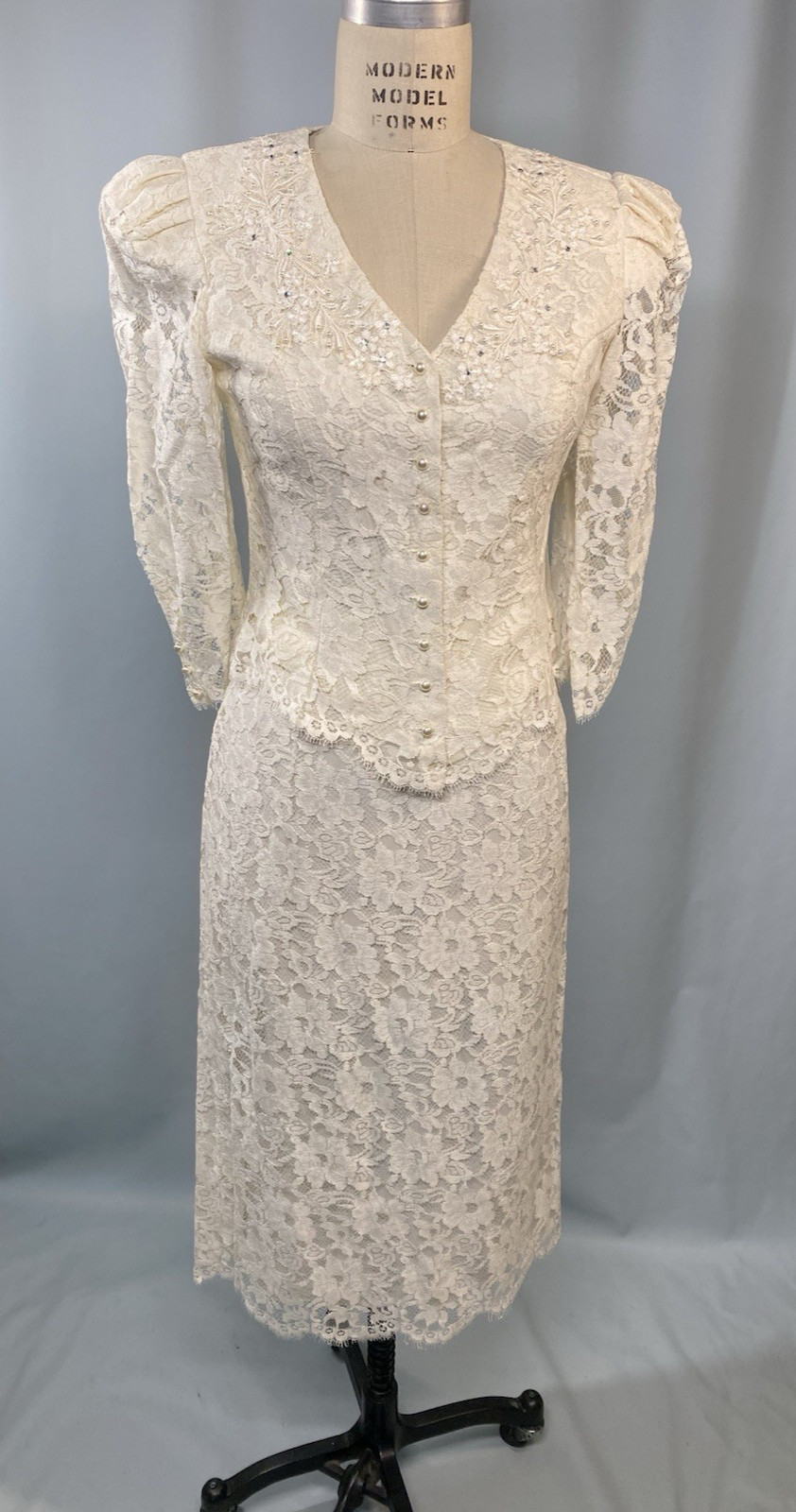 Vintage Skirt & top set SIZE SMALL 9/10 Ivory white lace wedding CACHET 80s 90s