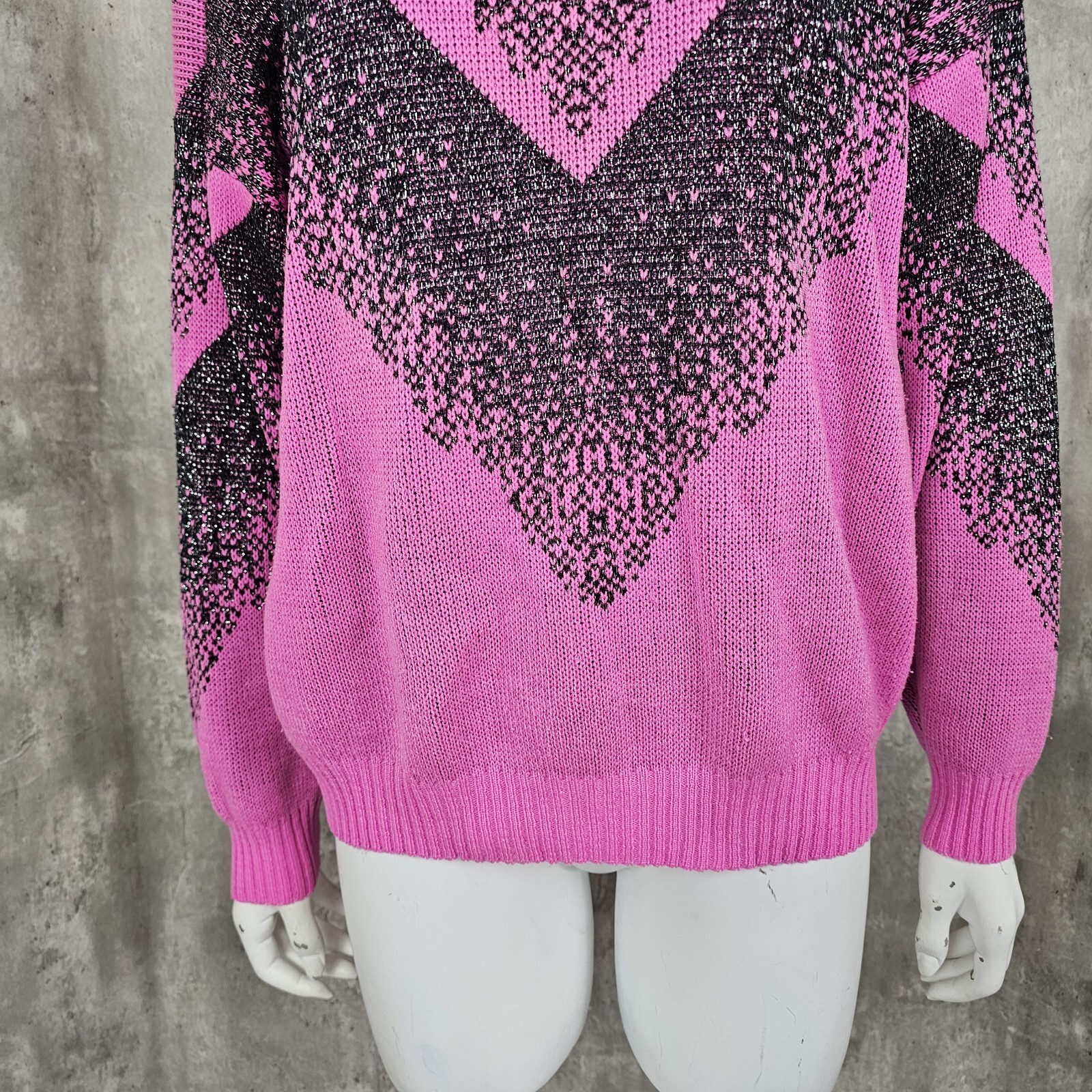 Vintage 80s 90s Metallic Black Hot Pink Polyacry Knit Pullover Sweater Glam