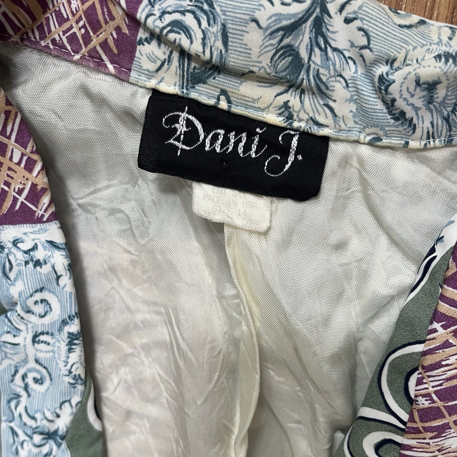 VTG 80s Dani J. Funky Patterned 3/4 Sleeve Blazer – Cool Tones | Sz: 14