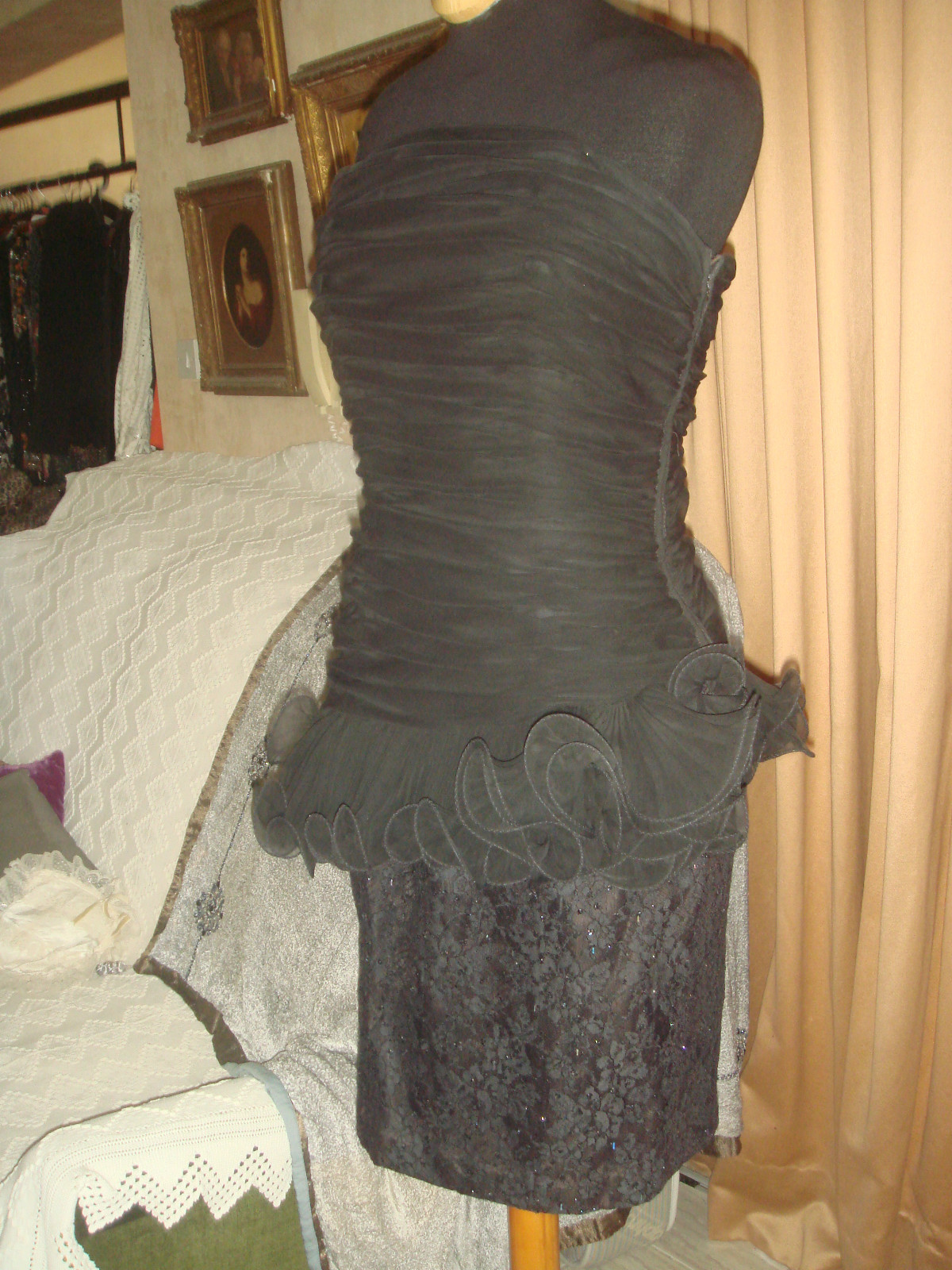 VINTAGE LILLIE RUBIN BEADED LACE RUFFLE BLACK PARTY EVENING MINI DRESS SZ S