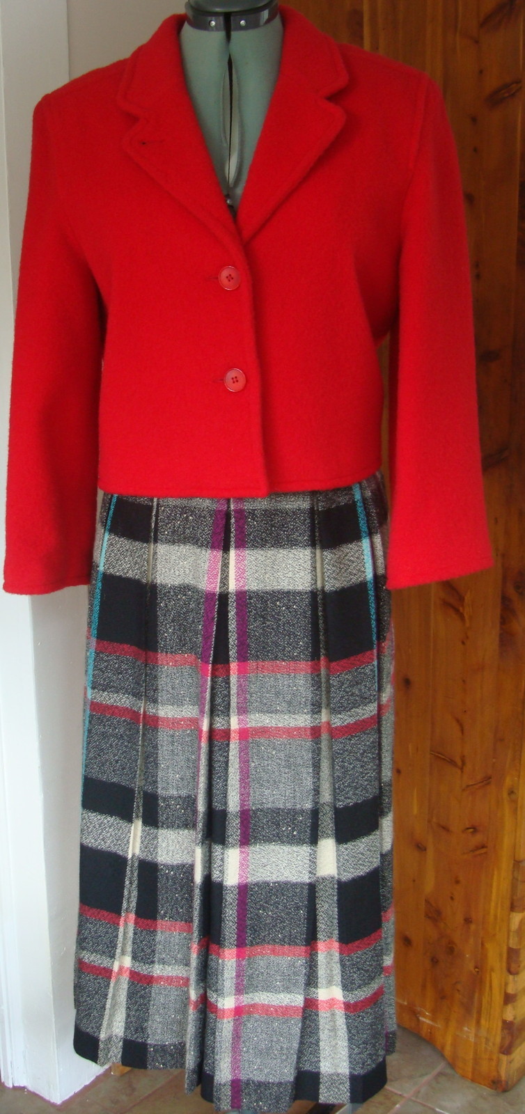 Vintage Intuitions 8 Red Boiled Wool Blazer Matching Plaid Pleated Skirt