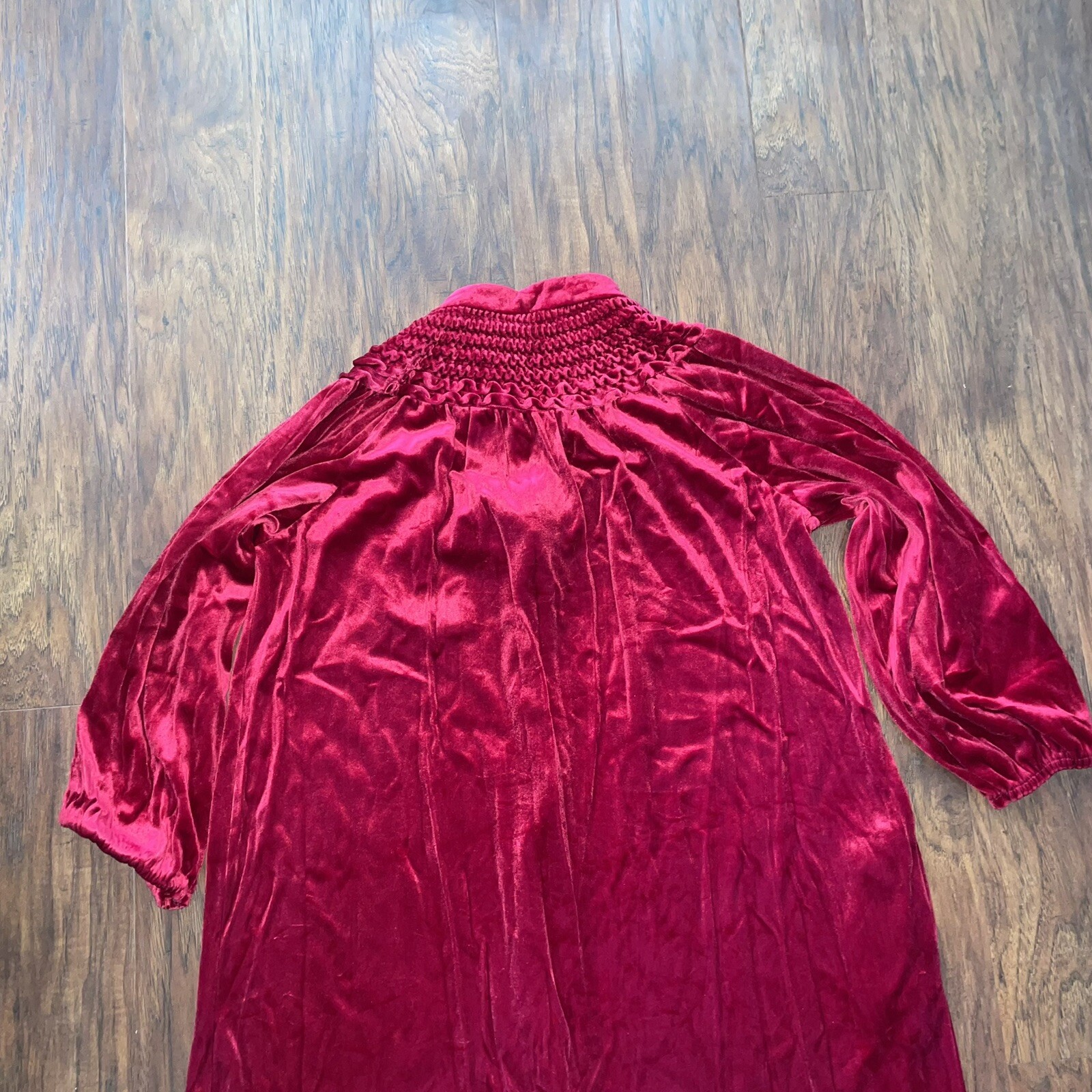 VTG Made In USA L Large Velvet Red Zip Front Robe Housecoat It’s A Charm Women