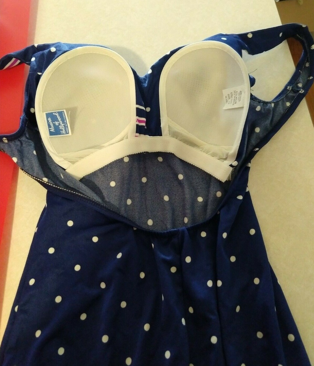 Womens Maxine Of Hollywood Polka Dot Ruched Swimsuit Pinup Bombshell bra VTG