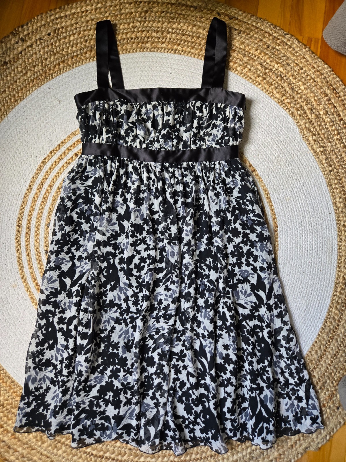 Vintage Y2K Jacob Black & White Floral Mini Dress Empire Waist Minimalist Glam 8
