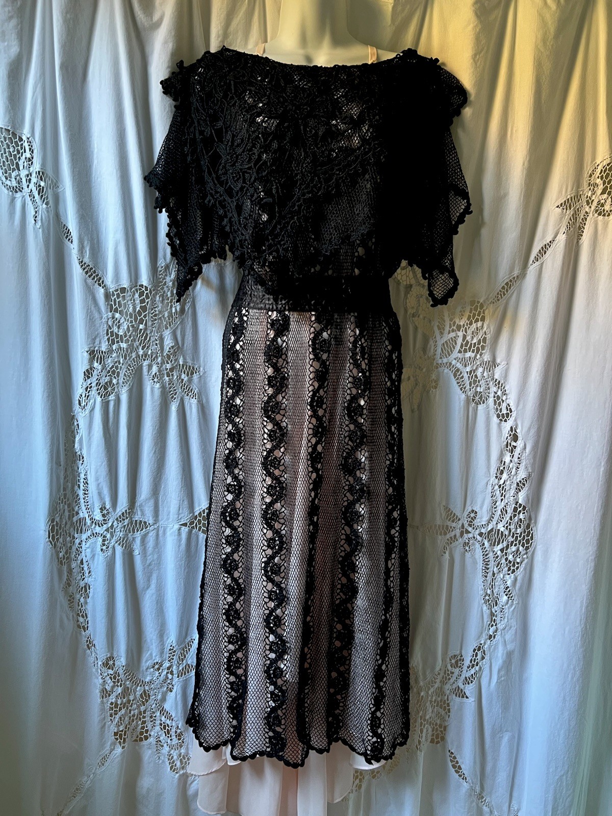 Vintage Lim’s Stevie Nicks Dress Black Venetian Guipure Lace Boho Hippie Goth