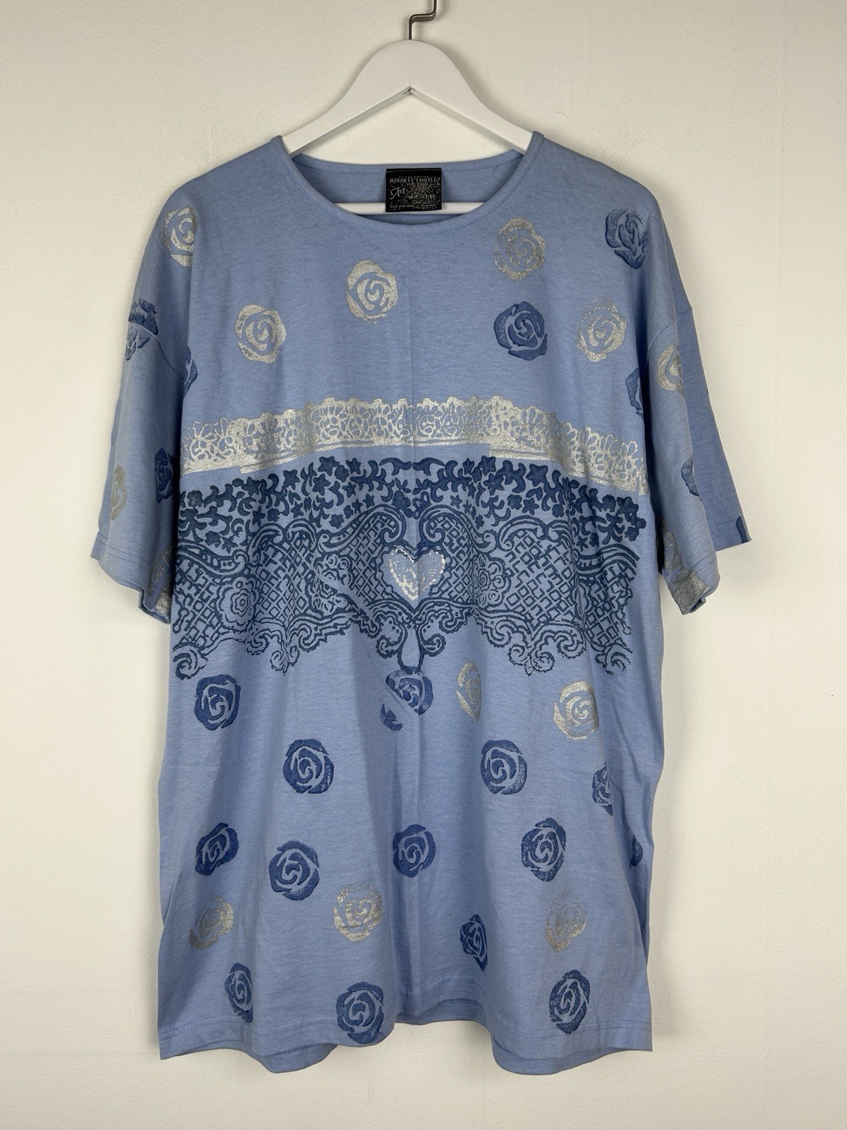 Vintage Apparel Shirt Limited Art Wear Womens One Size Top Short Sleeves Roses