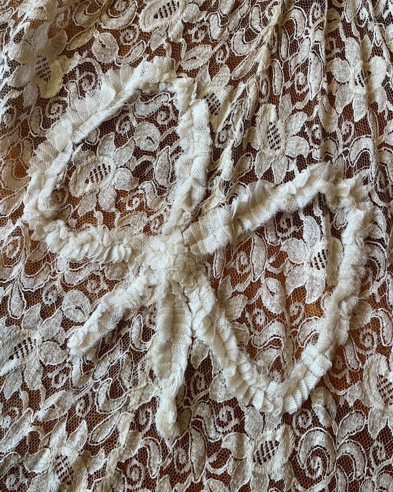 Rare 1930s Sheer Chantilly Lace Wedding Dress Gown – Long Catherdral 2.5m Train