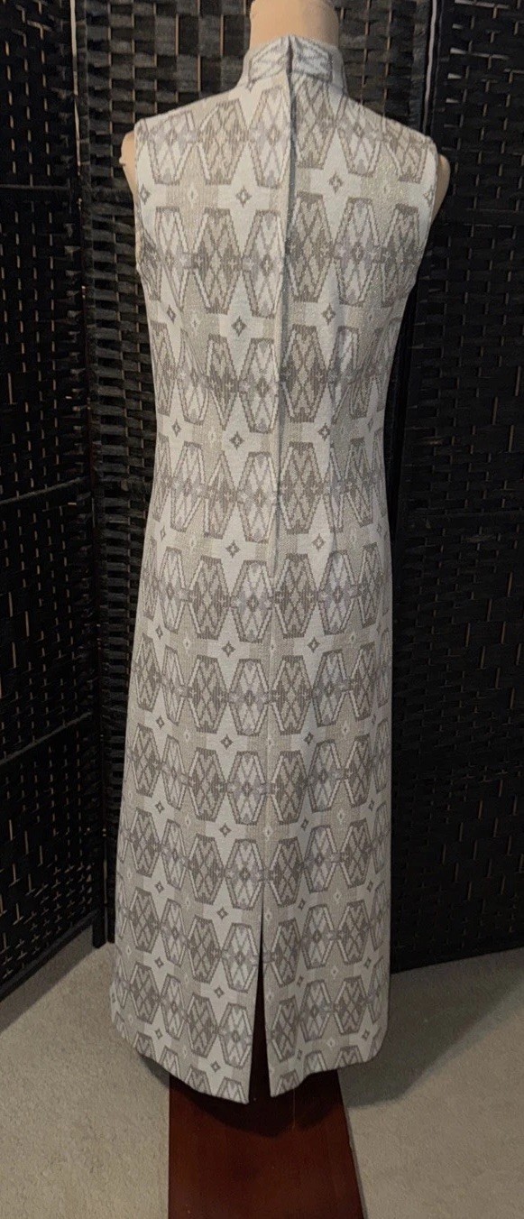 Vintage 1950-60’s Women J. Harlan Originals Silver Dress Size 12 Sleeveless