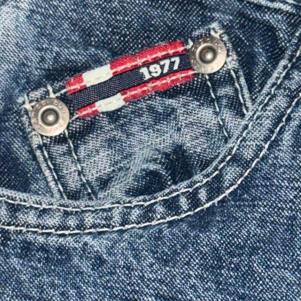 👗🧷 BUGLE BOY Vintage 90s Y2K Upcycled Denim Mini Skirt l Fits Sz 26″