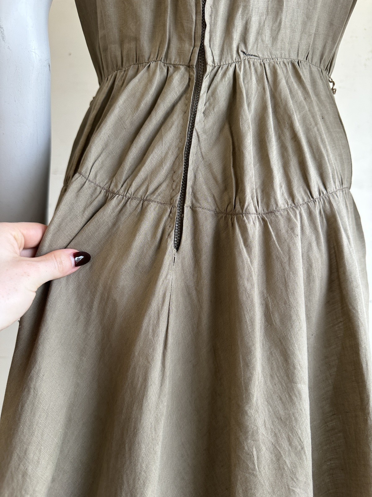 1940s 1950s Olive Green Dress Peter Pan Collar Rayon Linen Feel