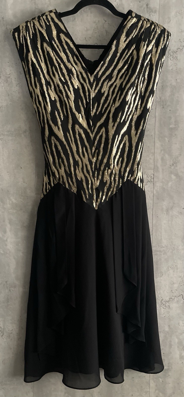 VTG JSJ Gold & Blk Fitted Gold Lurex Bodice Chiffon Skirt Formal 80s Dress Sz 2