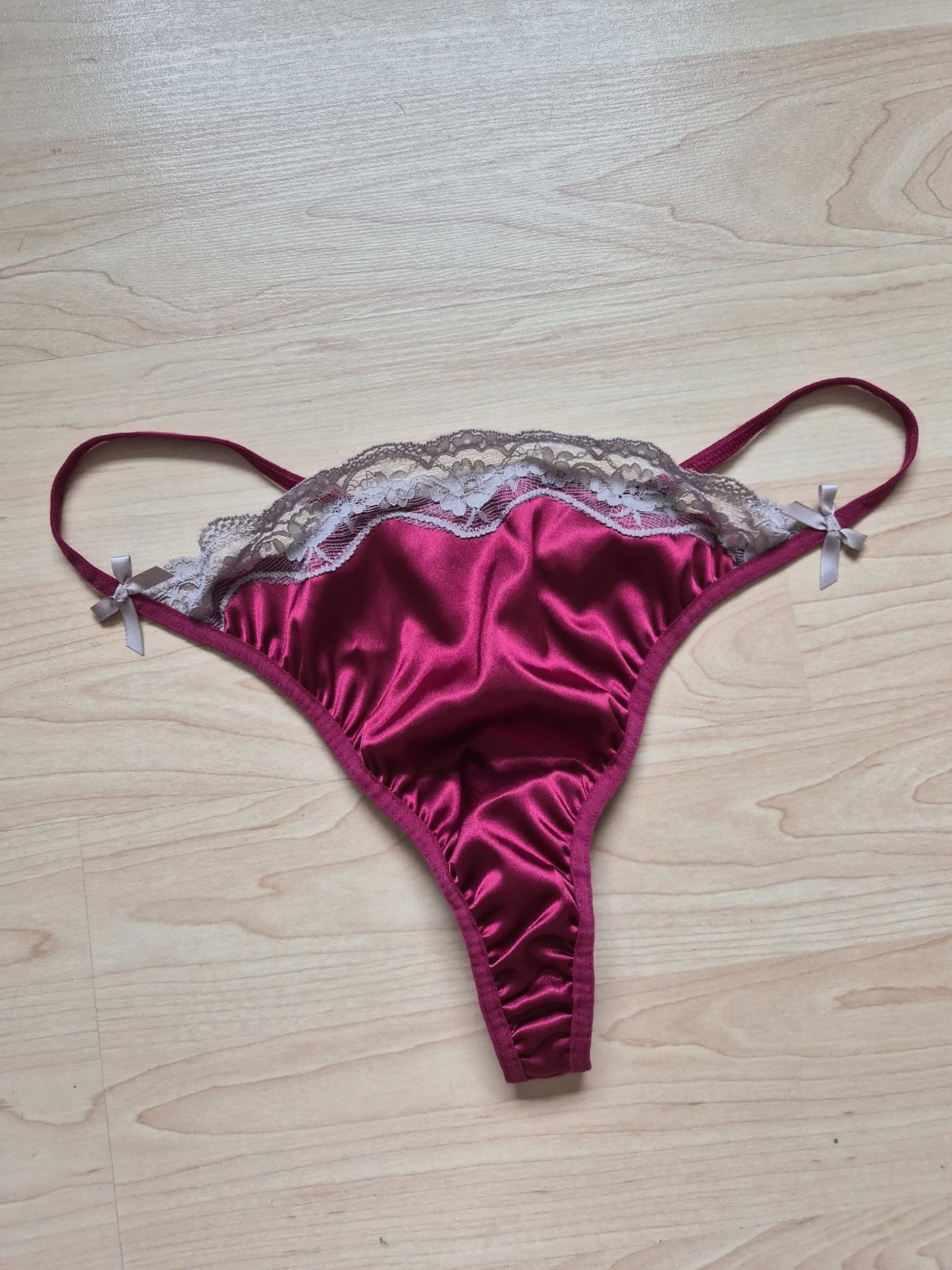 Vintage 90s Intimate Attitudes Satin Thong Plus Size Panties Silky Shiny 1X/2X