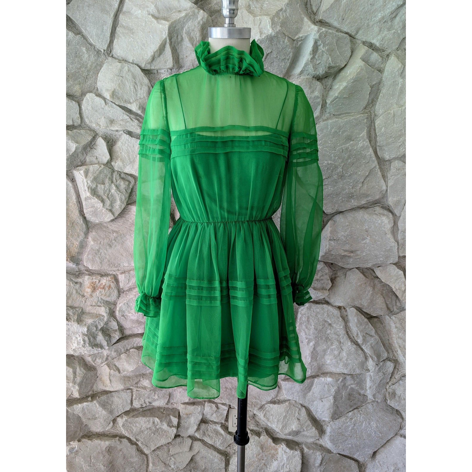 1960s Vintage Kelly Green Mini Day Dress | XS Extra Small