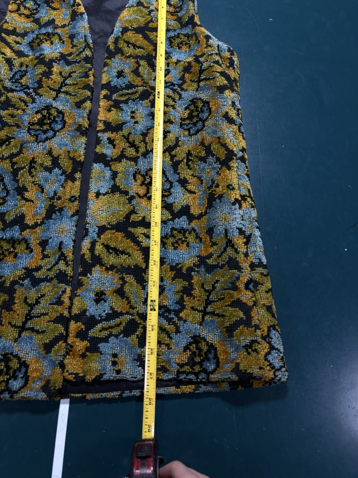Vintage 70s Aladdin Tapestry Vest Women’s Small Floral Leaf Boho Hippie Rare