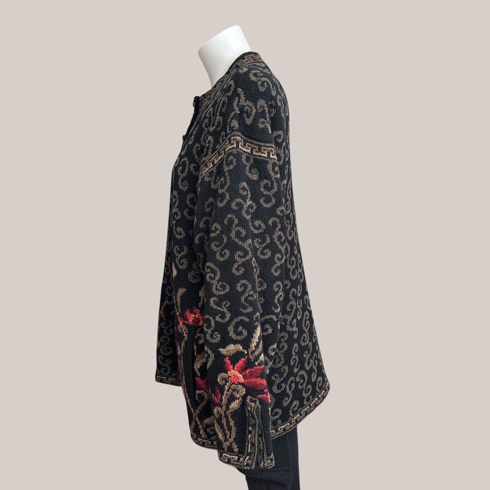 Icelandic Vintage 3D Chunky Fair Isle Knit Floral Embroidered Sweater XL
