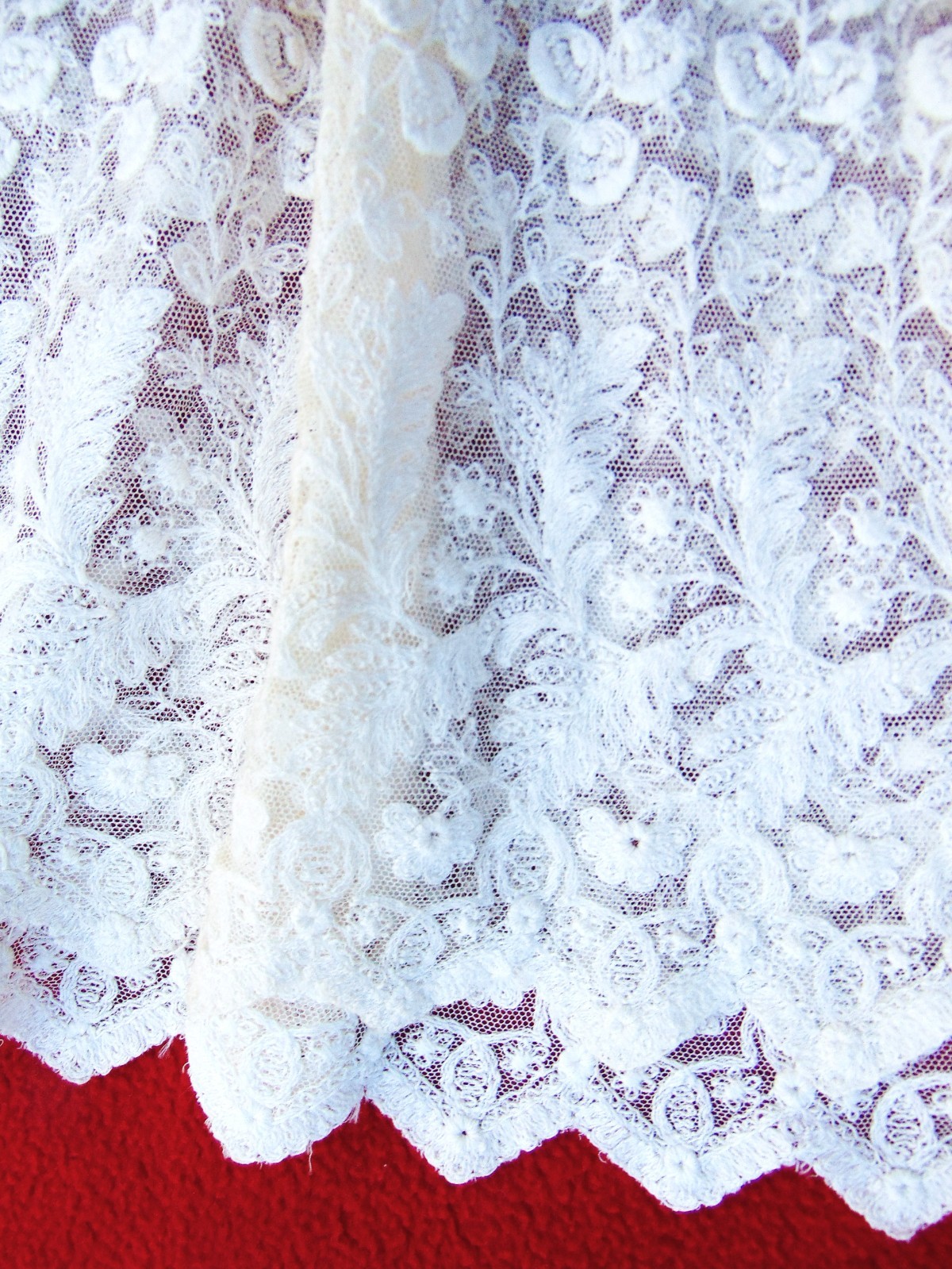 ANTIQUE VICTORIAN COTTON PETTICOAT~1890s ~WOMAN’S MED/LG~LACE BOTTOM~ SLEEVELESS