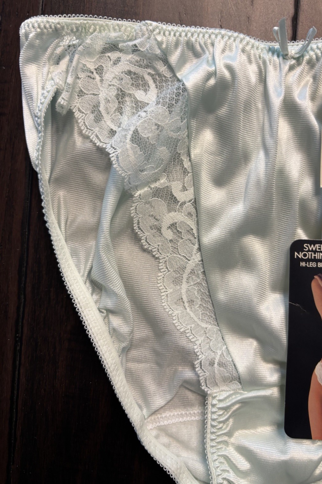 Maidenform Sweet Nothings Hi Leg Brief Size 5 Sea Foam Green Vtg Nylon Panty NEW