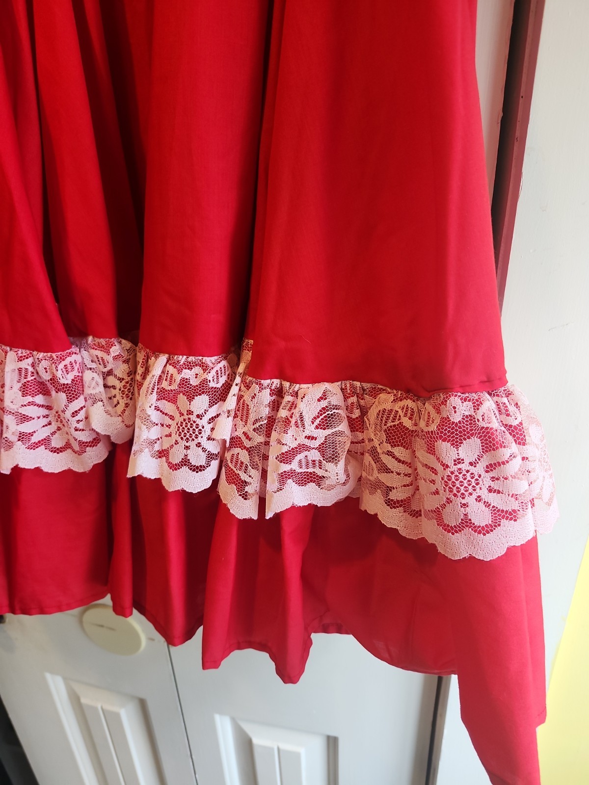 Partners Please! Malco Modes Square Dance Skirt Red White Lace Size Large READ