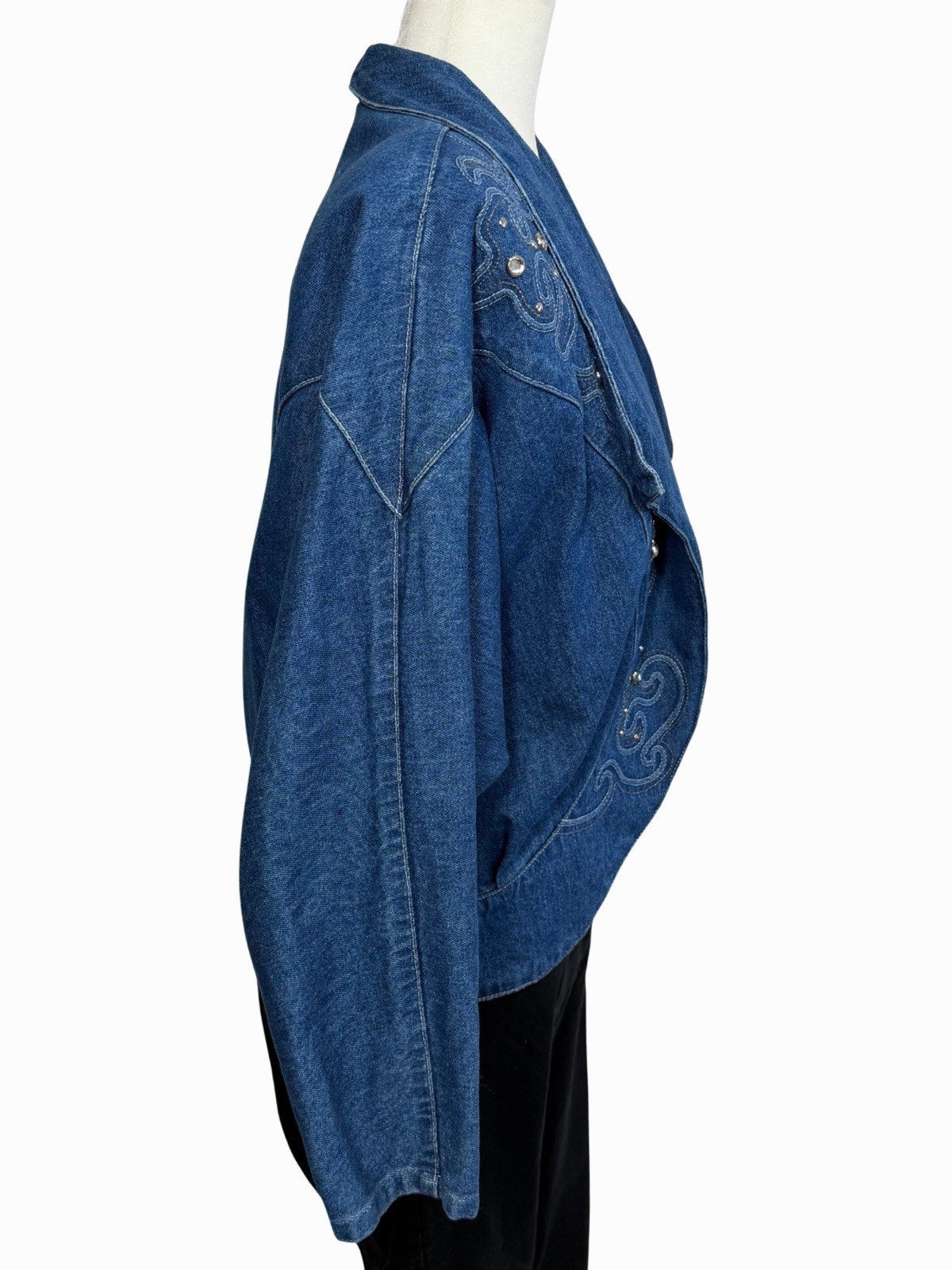 Vintage Pado Jean Jacket Women’s Medium Rhinestone Embellished 80s USA Denim