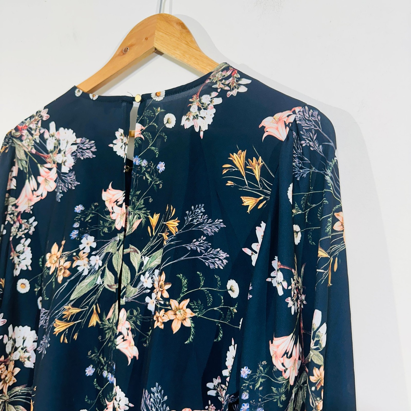 Sheike Floral Long Sleeve Blouse Top 12 Gold Pin Navy Blue Pink Elegant