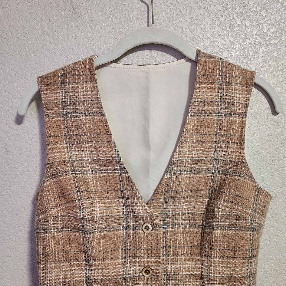 VINTAGE Plaid Button Front Vest Academia Preppy librariancore waistcoat tan grey
