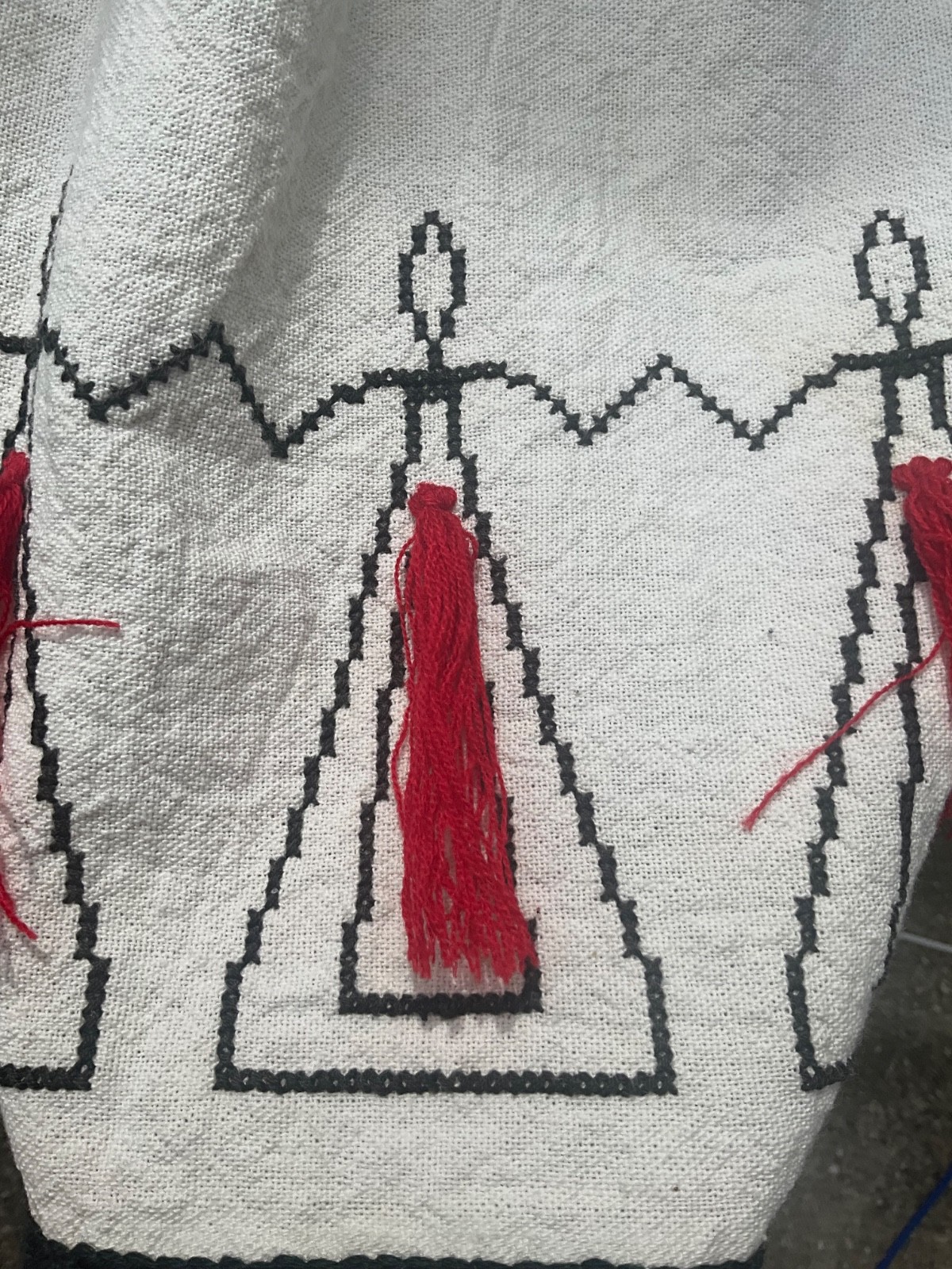 Vintage Embroidered Peasant Blouse