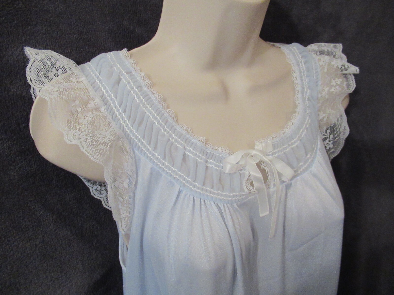 Vintage Spotlight Light Blue Nylon Shimmer Ruched Lace Trim Sleeveless Nighty L