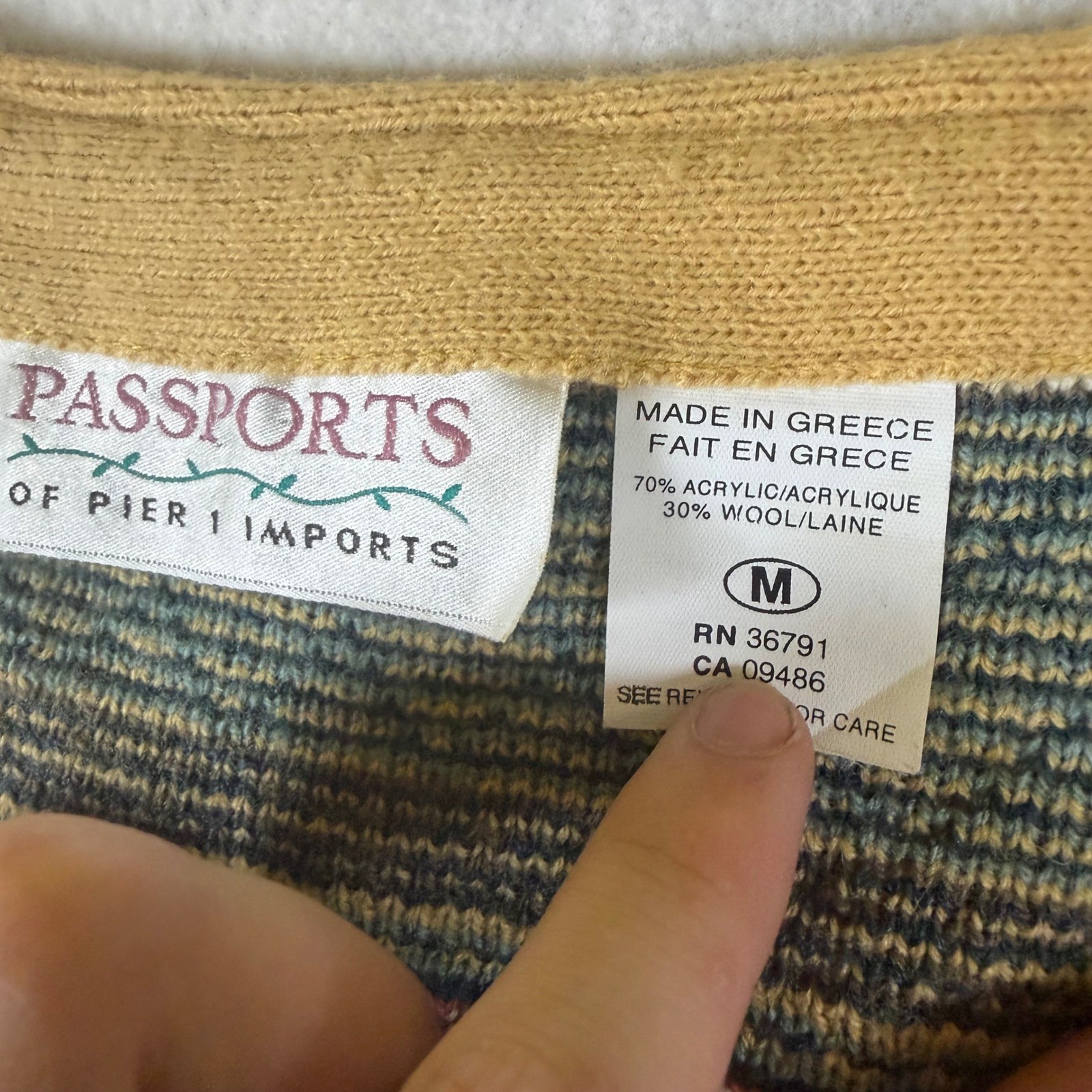 Passports Pier 1 Imports Vintage Southwestern Sweater Vest Wool Blend Medium