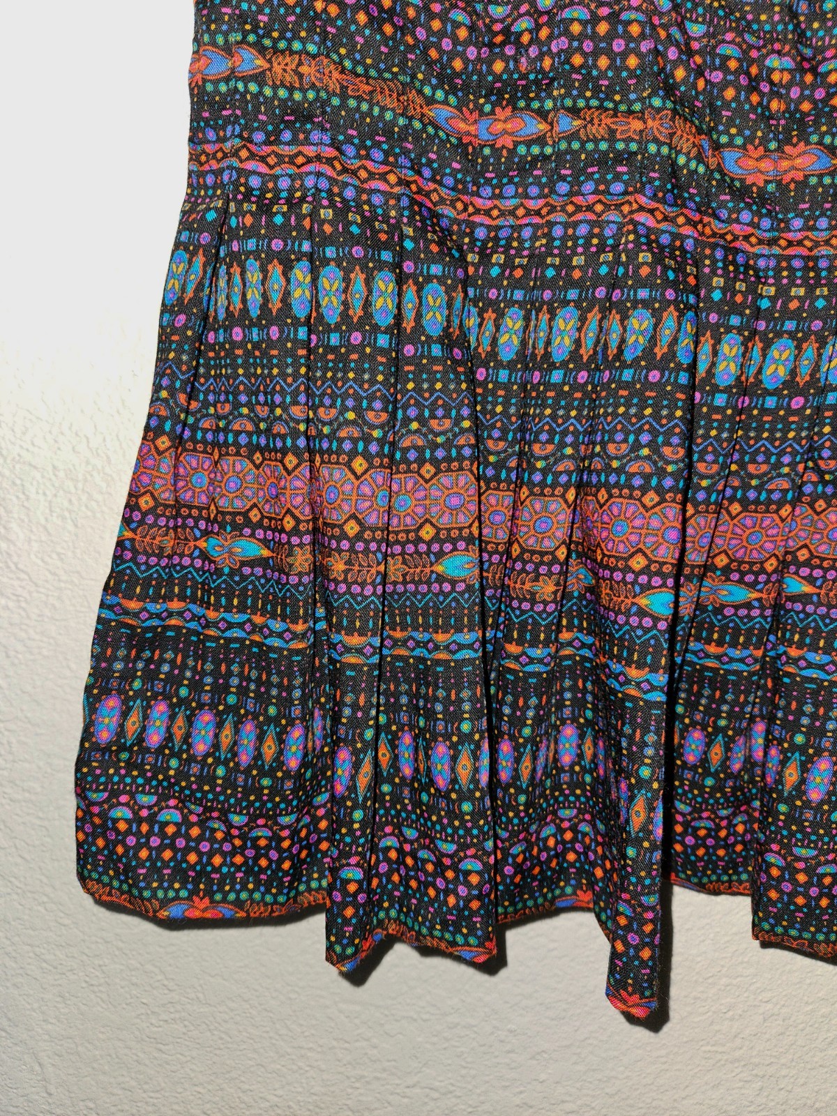 Vintage Charles Jourdan Pleated Geometric Jewel Tone Skirt France 40 US 8 Midi