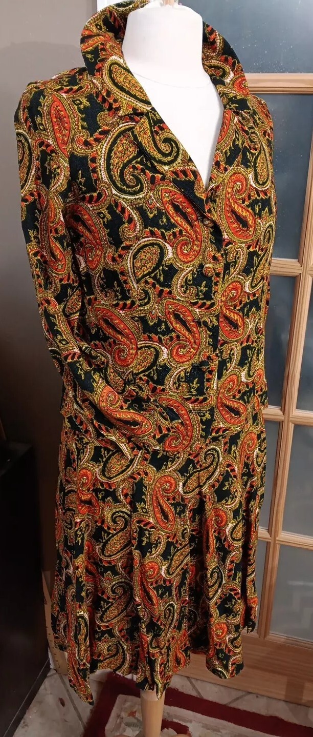 Vintage Paisley Skirt / Jacket Set Retro MCM Matching 60s 70s Vibrant Truly Rare