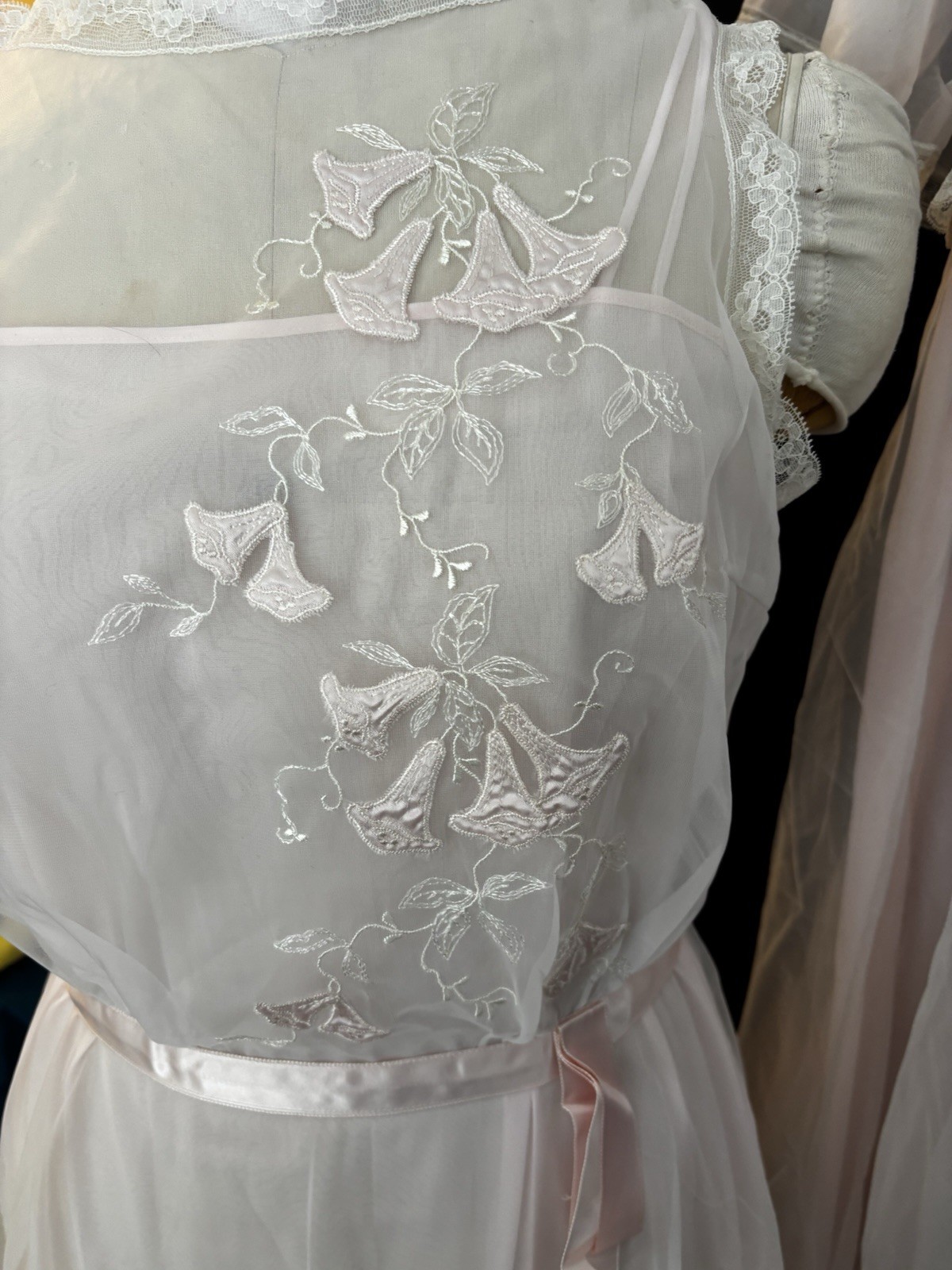 LAROS VTG WEDDING BELL PINK NIGHTGOWN, ROBE PEIGNOIR NEGLIGENCE Size S