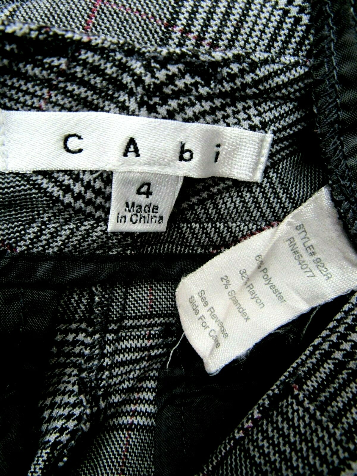 VTG CAbi Stretch Slacks Pants Houndstooth Plaid Black Wine 33 x 31 1/2 4 M EUC