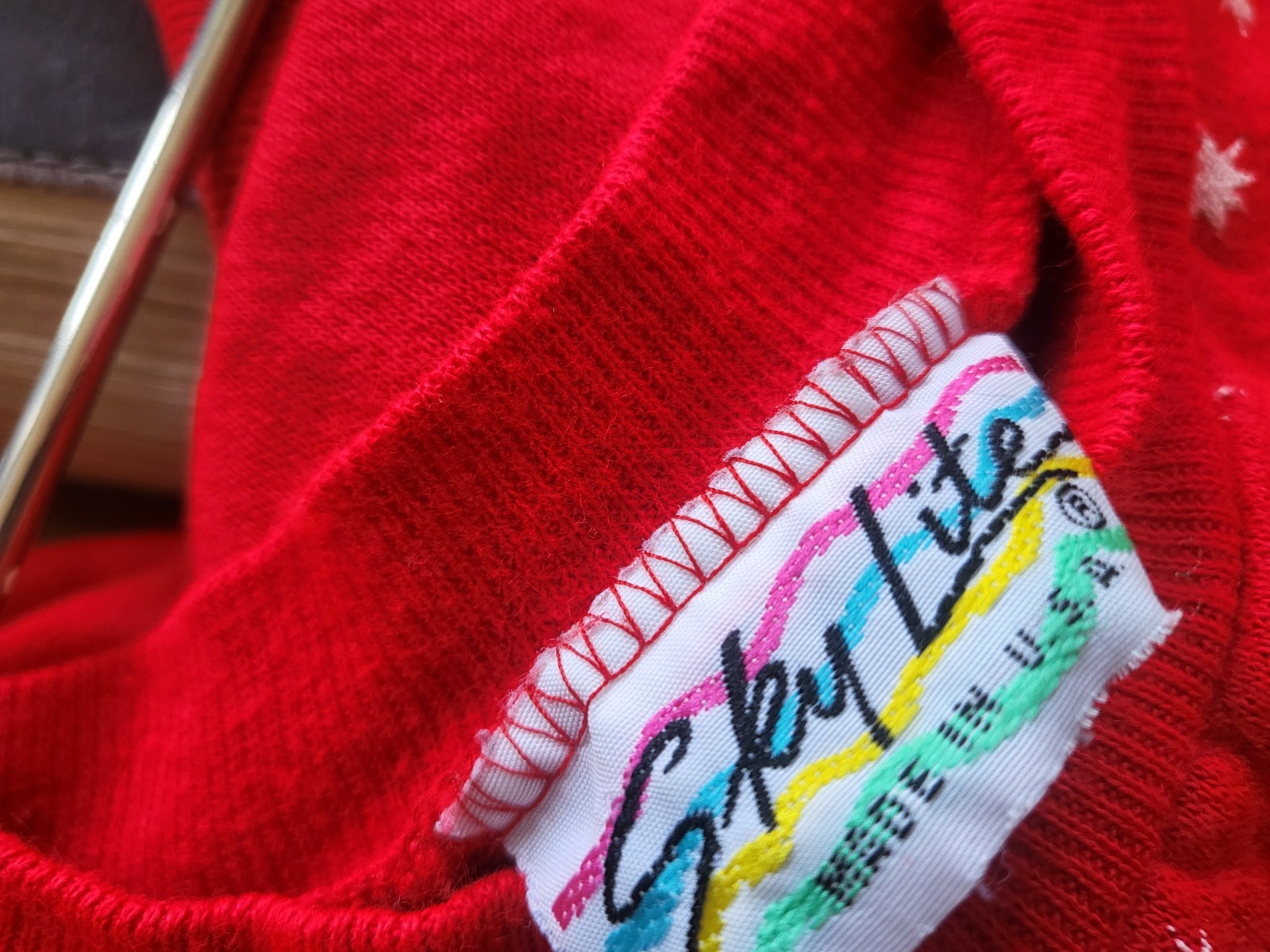 vintage sky lite 80s red teddy bear christmas crewneck sweater M