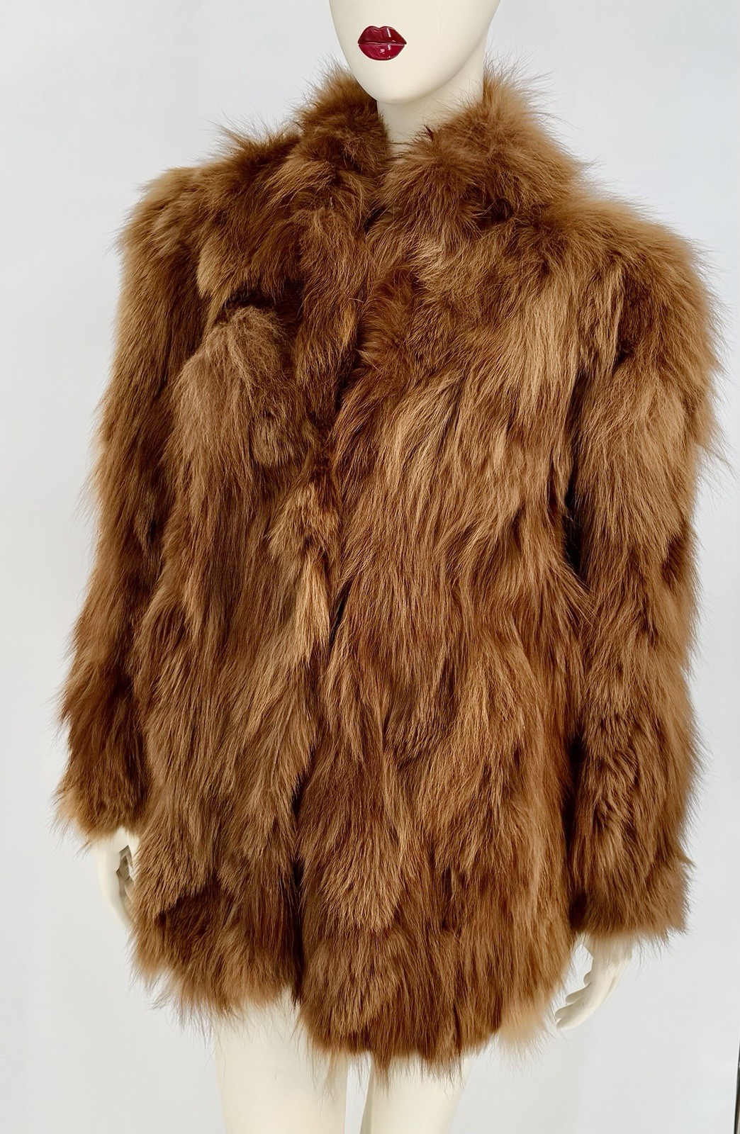 Vtg BASCO FOX FUR Woman’s Coat Luxurious Carmel Brown 80’s Glamour Sz M/L