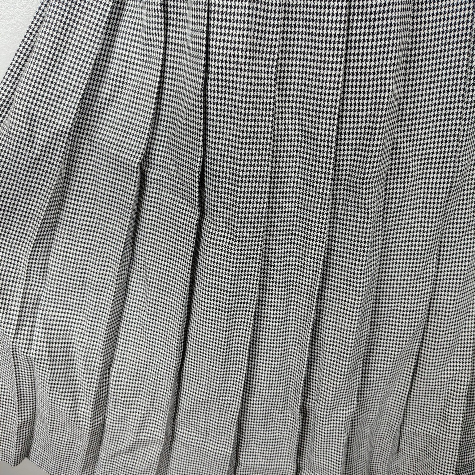 Vintage Black White Houndstooth Pleated Maxi Skirt High Waist Made USA 30 Waist