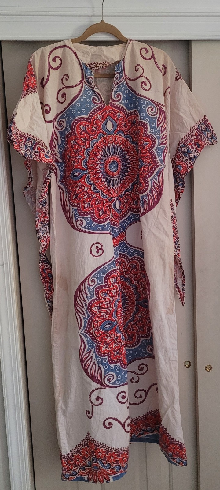 1960s Handsewn White Kaftan Mumu Flowy Sleeve Detail Hippy Mrs. Roper Cotton