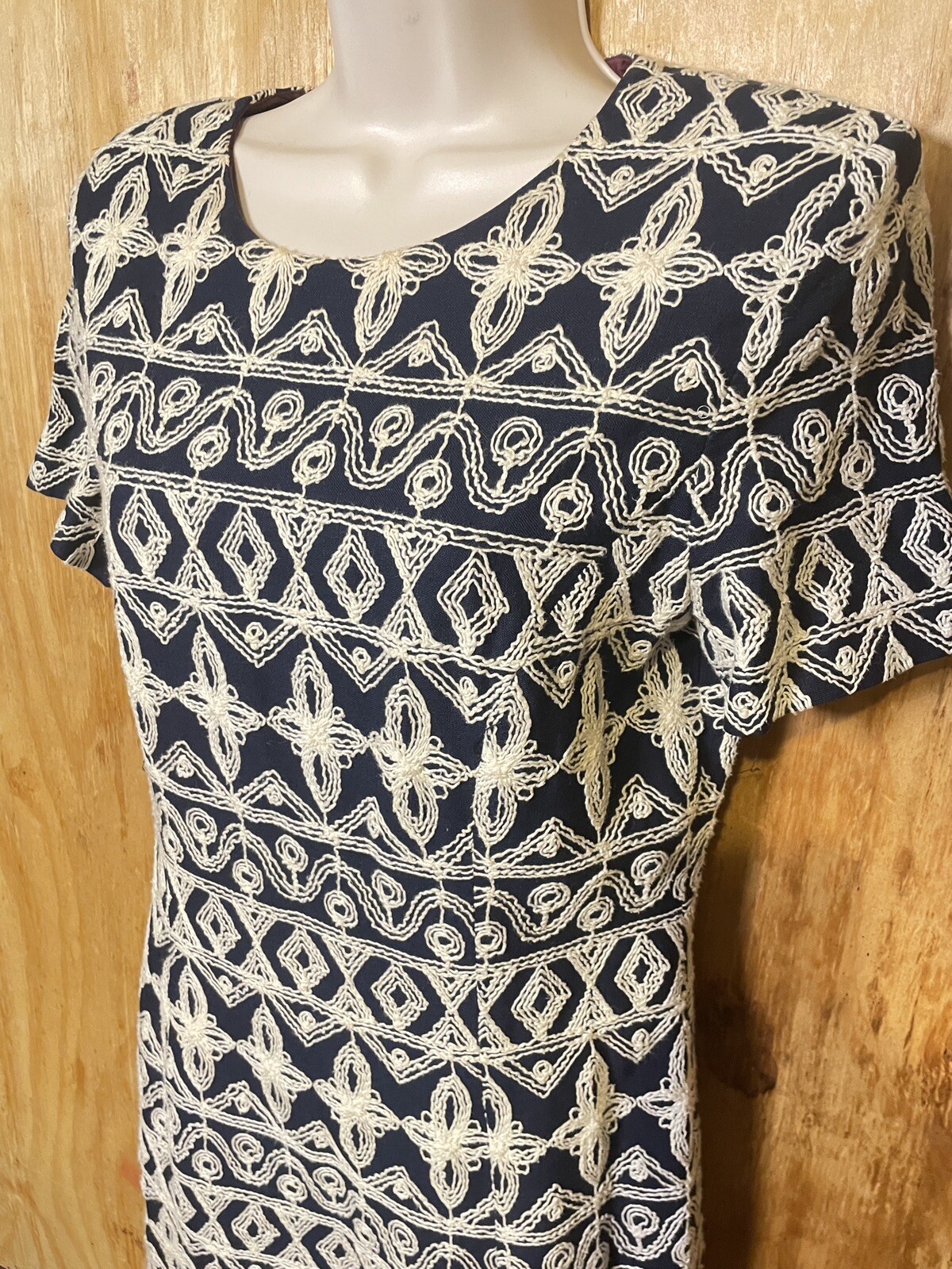 Vintage 1970s Yves Cossette Depeche Mode Size 6 Navy & Ivory Embroidered Dress