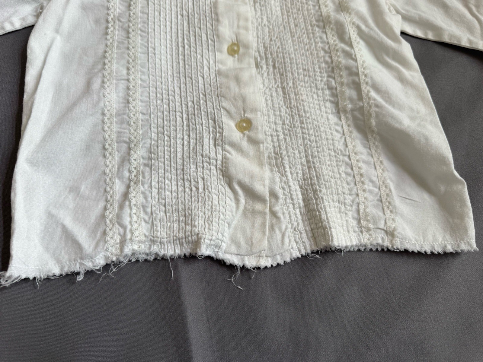 Vintage Stoneswear Girls Blouse 1960s sz 5 Lace Trim Pleats Detail Top Shirt