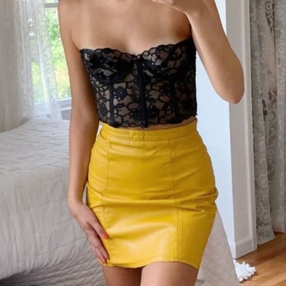 Vintage 1980’s High Waist Mustard Yellow Leather Skirt Small