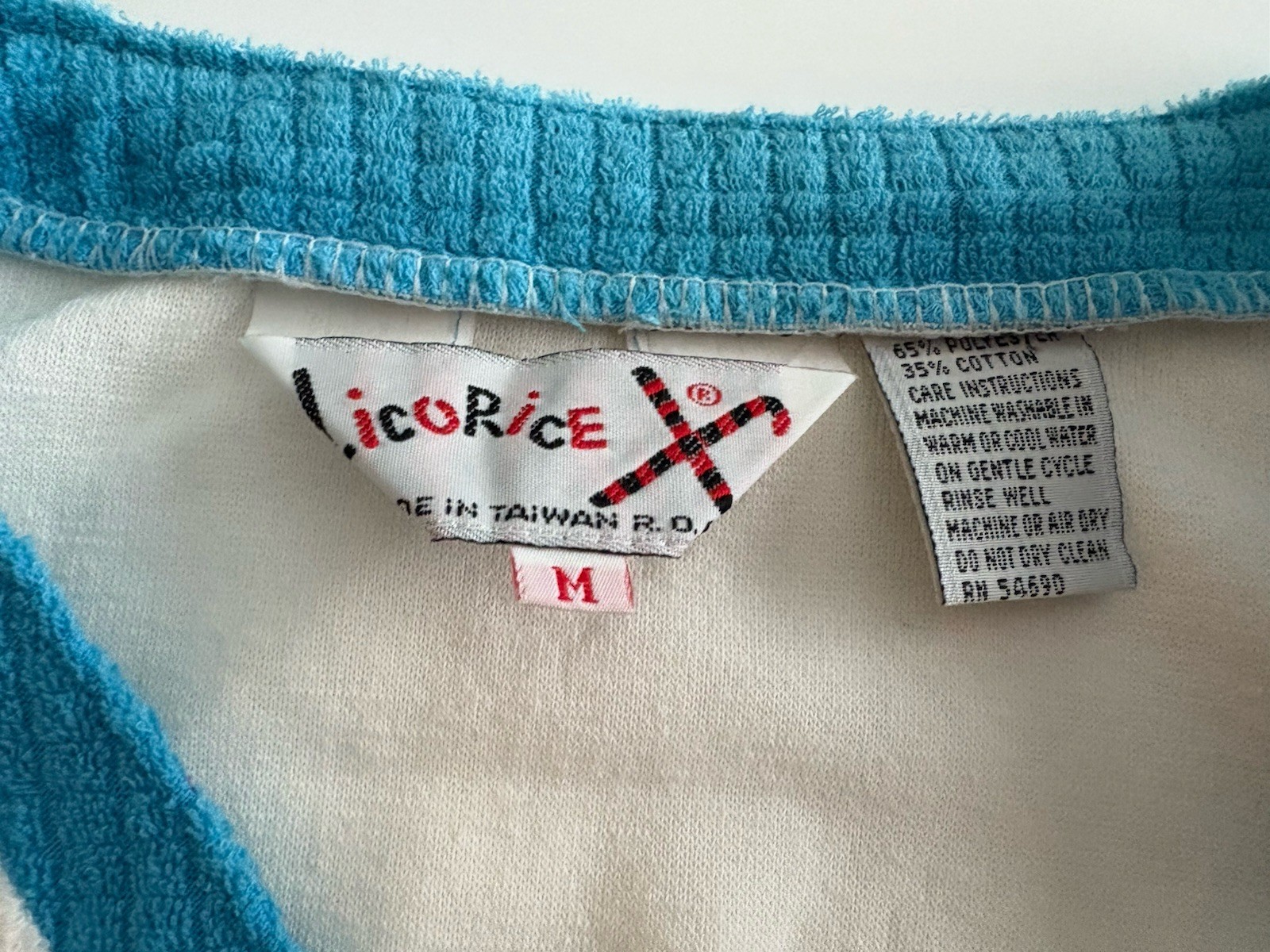 Vintage 70s Women Terry Towel Cloth Textured Top Tee Shirt White Blue M