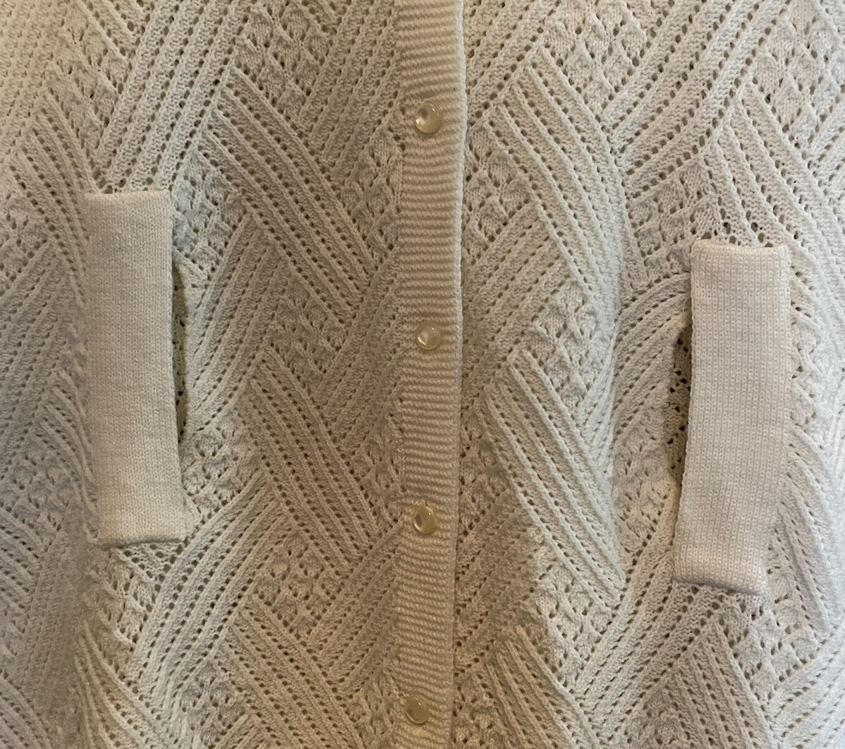 Vintage – 60s SHERRY GALE Cream Turbo Orlon Acrylic Sweater Poncho Cape – OS