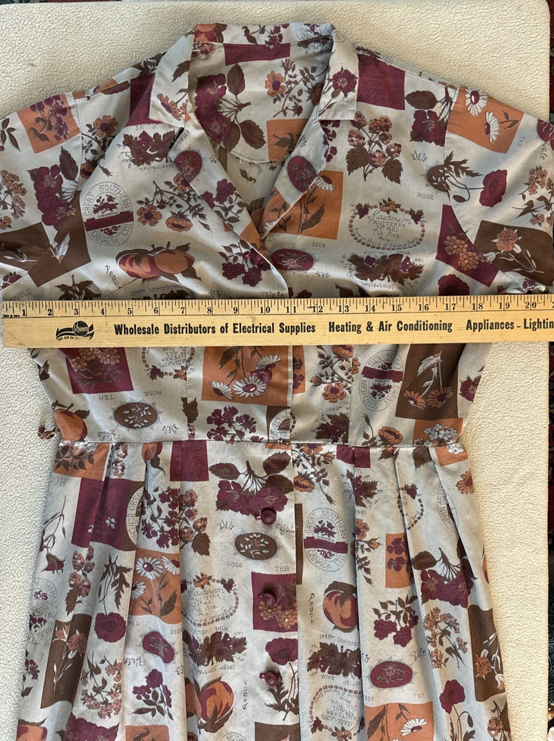 Vintage 1960’s Classic Shirtwaist Dress Tan Maroon Orange Graphics Fruit/Flowers