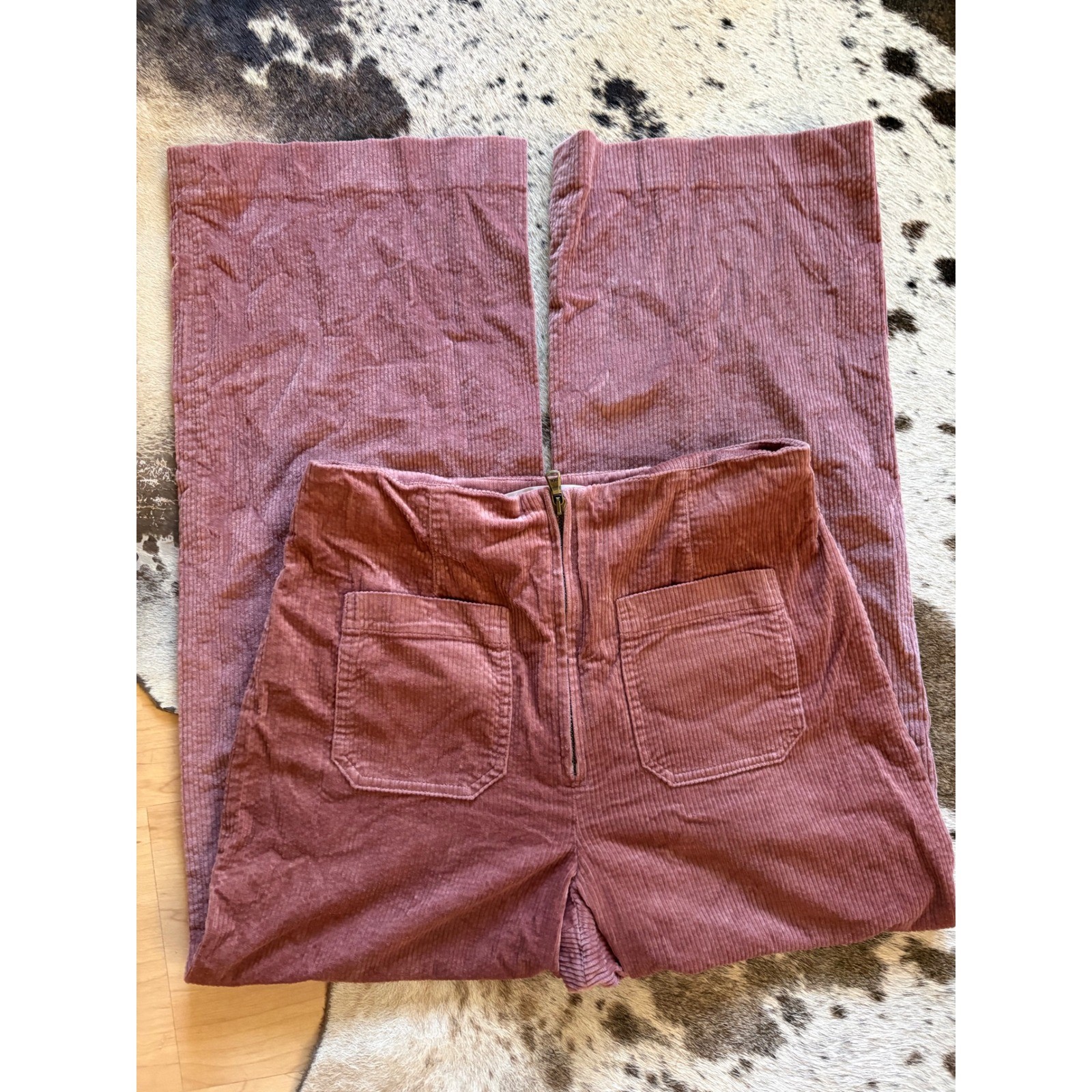 VERONICA BEARD Jiva Cropped Wide Leg Corduroy Pants In Mauve Size 6