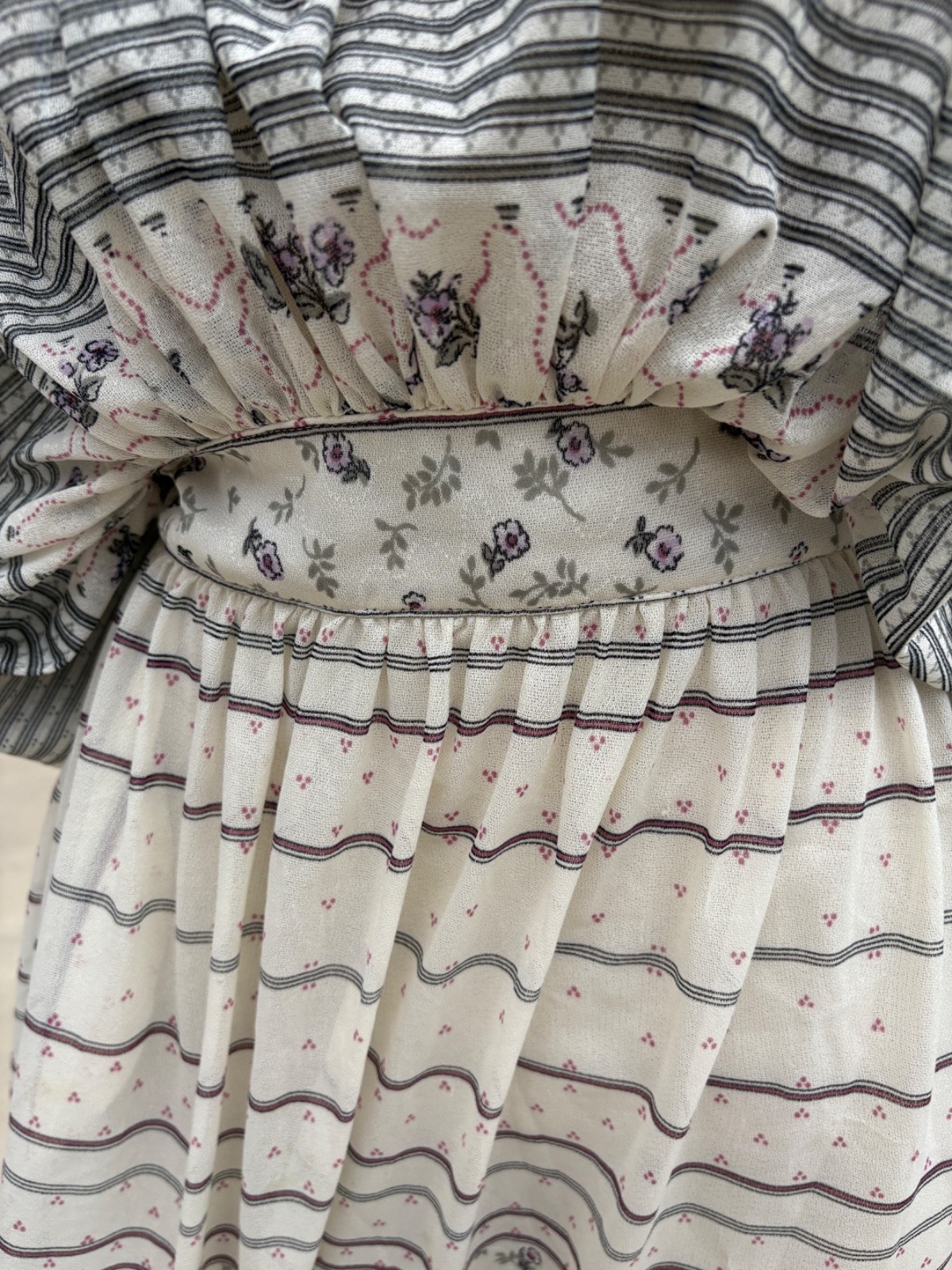 Vintage 70s Kimono style Floral Calico Shear Sheath Party Day Dress Boho S