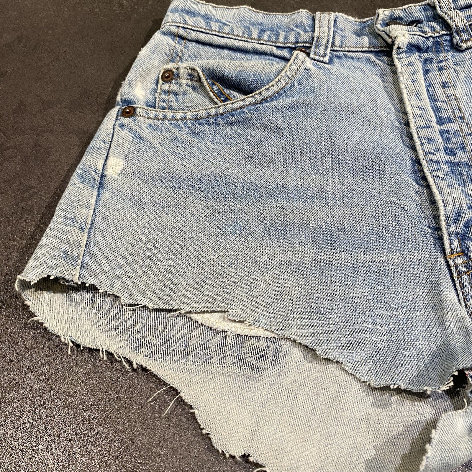 Vintage 70s Levi’s Orange Tab Light Wash Cutoff Shorts Distressed 80s 90s READ