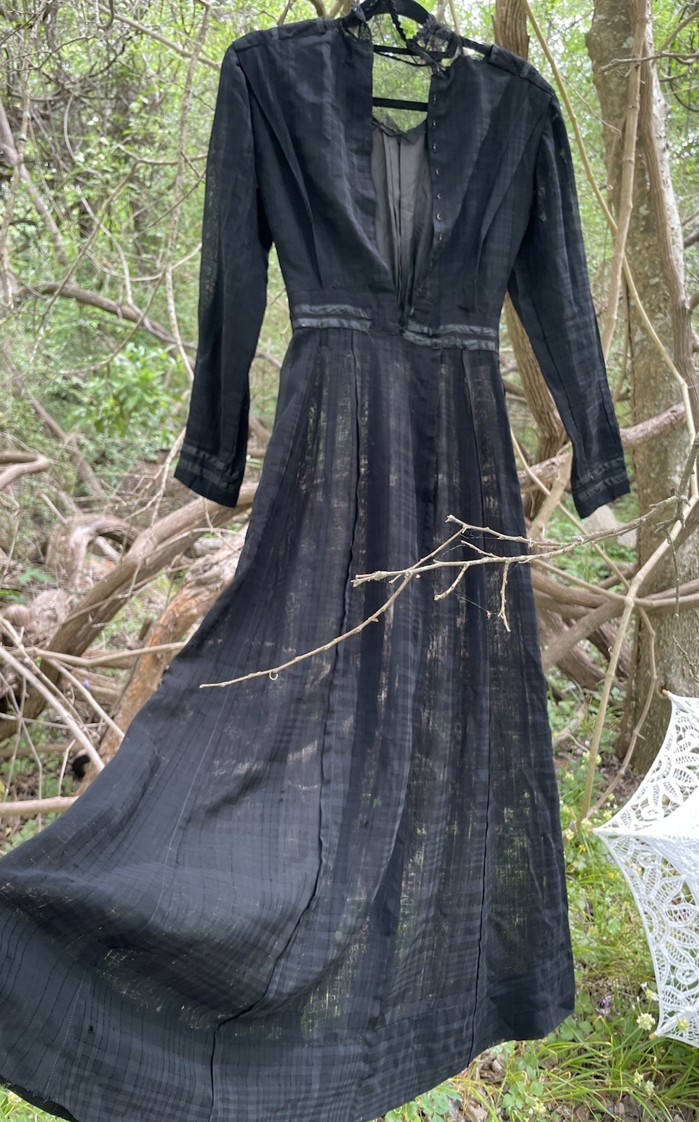 Authentic 1900s Victorian or Edwardian Black mourning dress Lightweight sheer XS