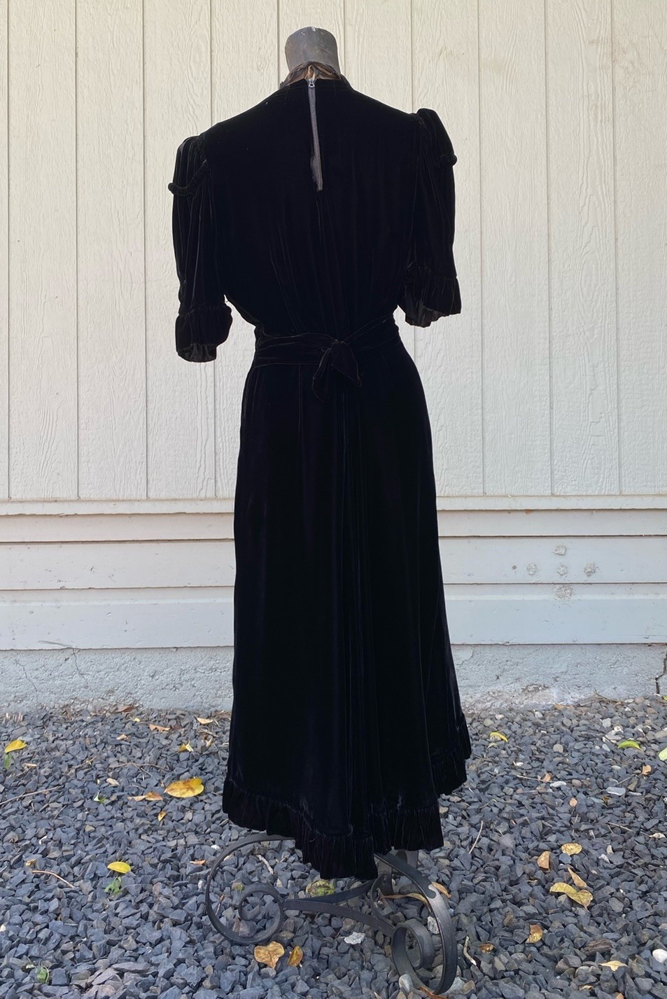1930s Black Velvet Evening Dress Puff Sleeve Art Deco Gothic Original Zip XS